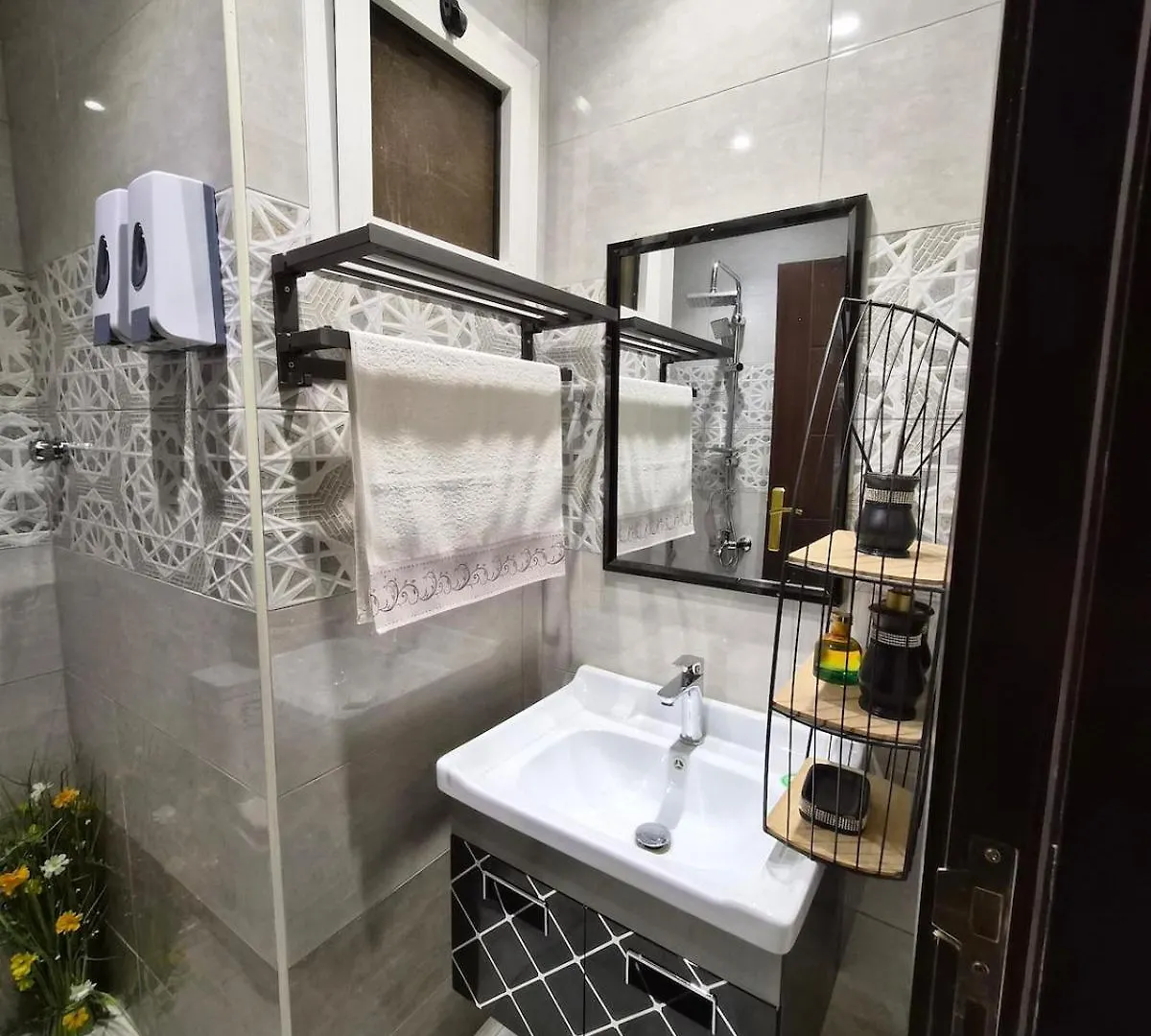Luxury Studio With Self Check In Mecca Saudi Arabia